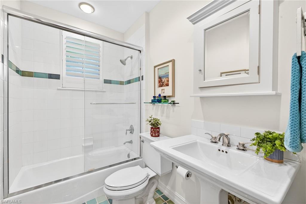 2805 TIBURON BLVD E 1-101