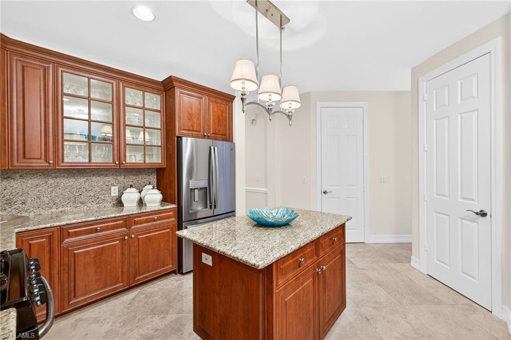 2805 TIBURON BLVD E 1-101