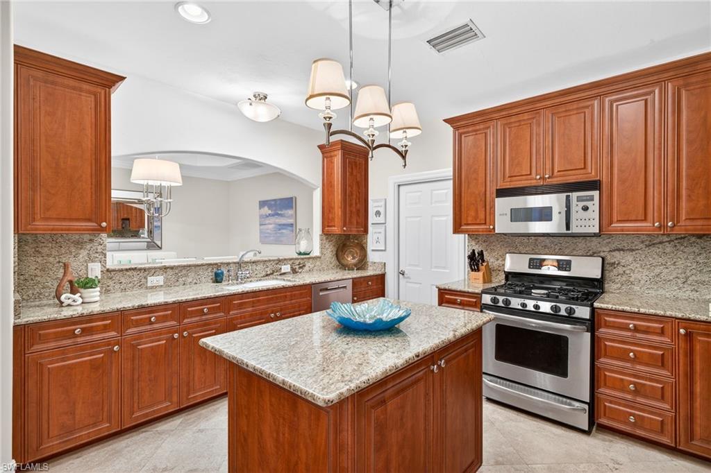 2805 TIBURON BLVD E 1-101