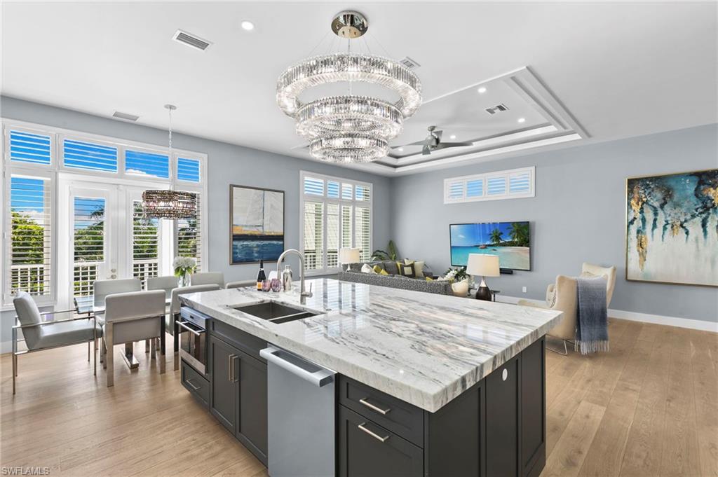 105 Barefoot CIR 24