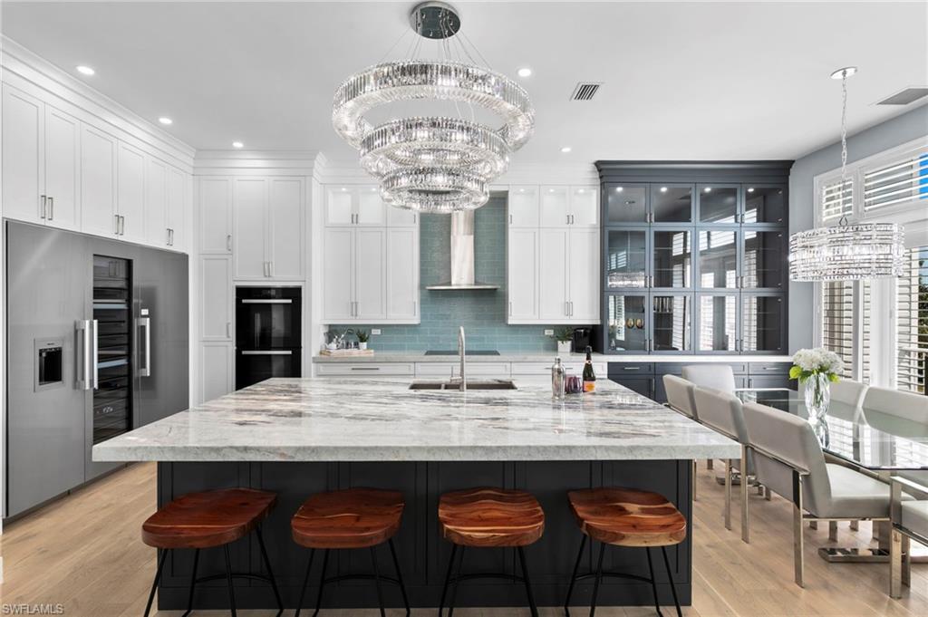 105 Barefoot CIR 24