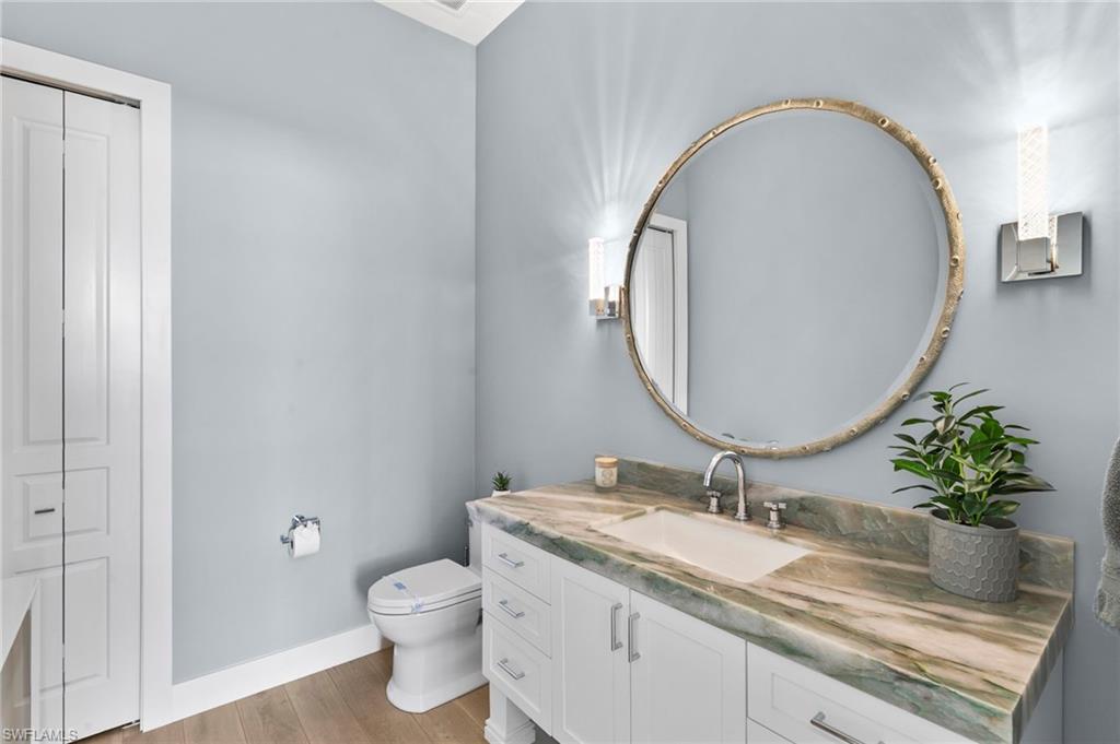 105 Barefoot CIR 24