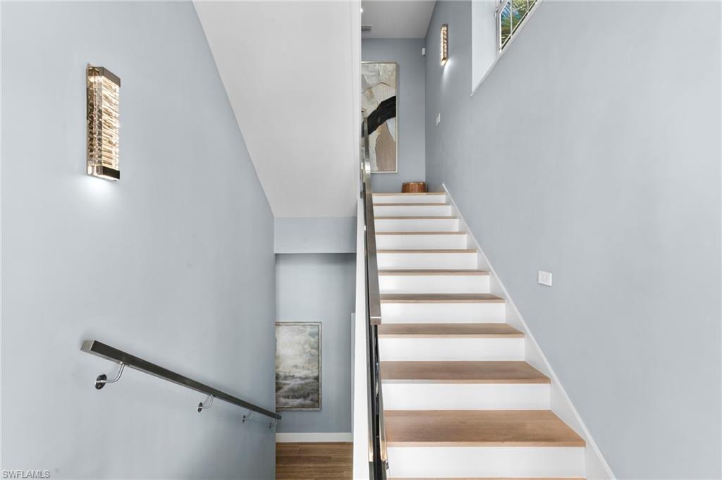 105 Barefoot CIR 24