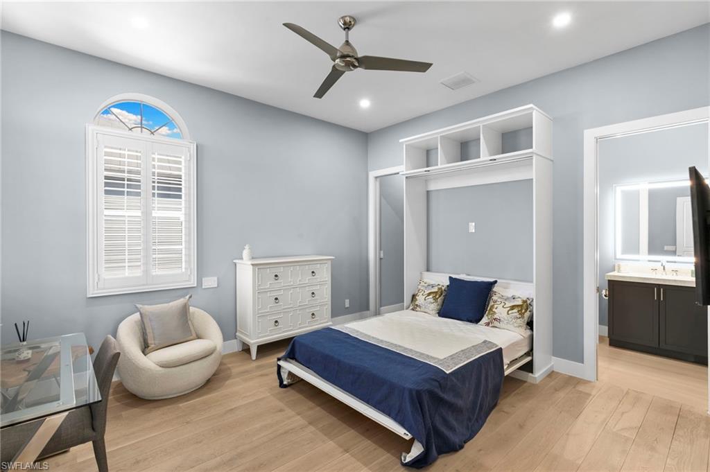 105 Barefoot CIR 24