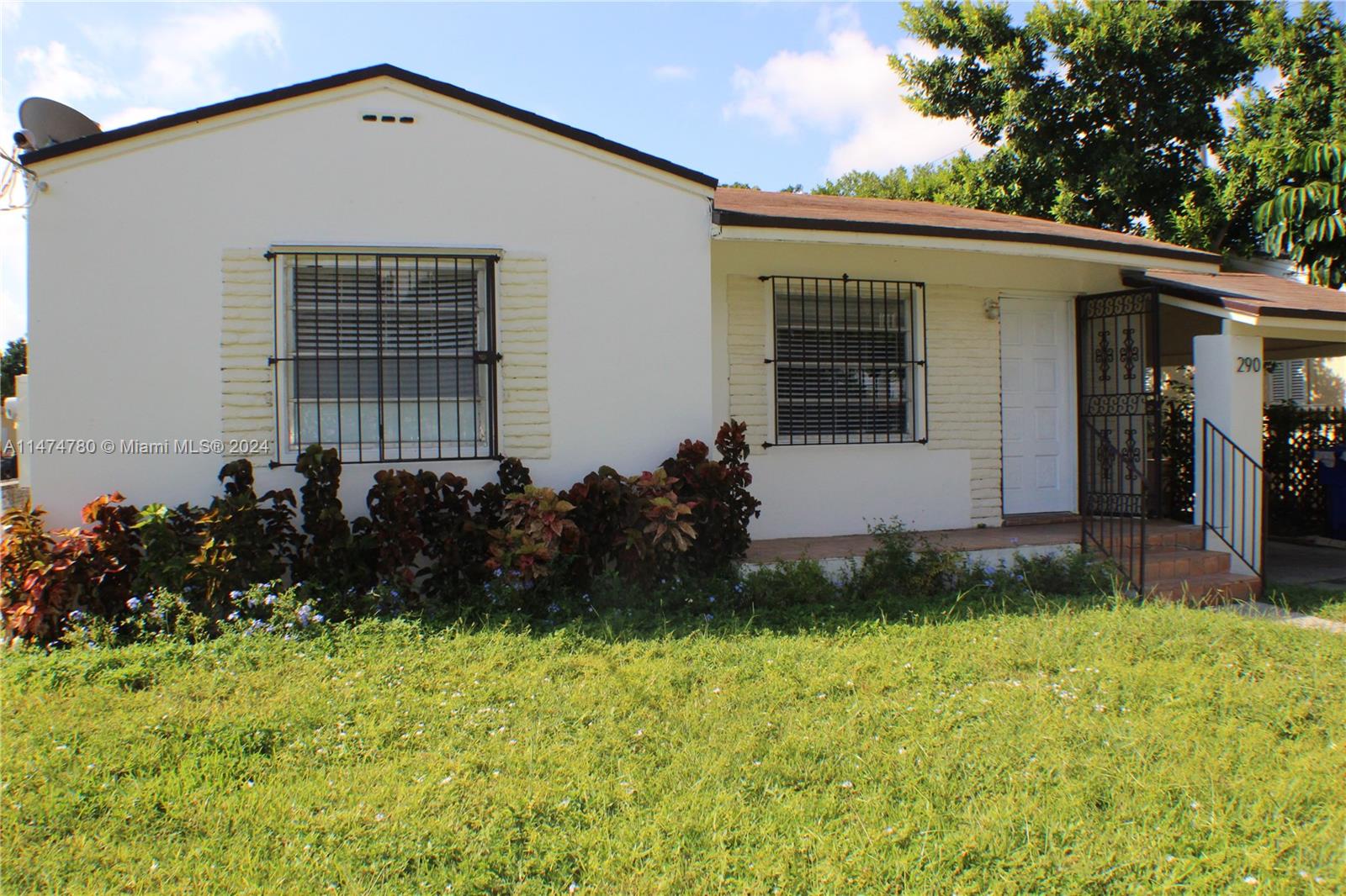 290 NW 48th St