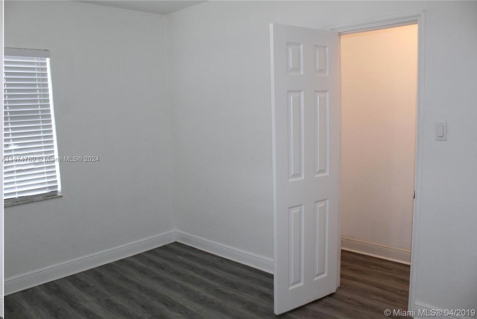 290 NW 48th St