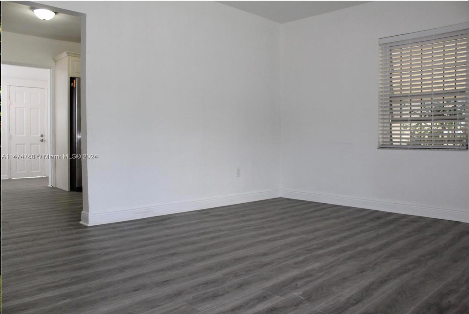 290 NW 48th St