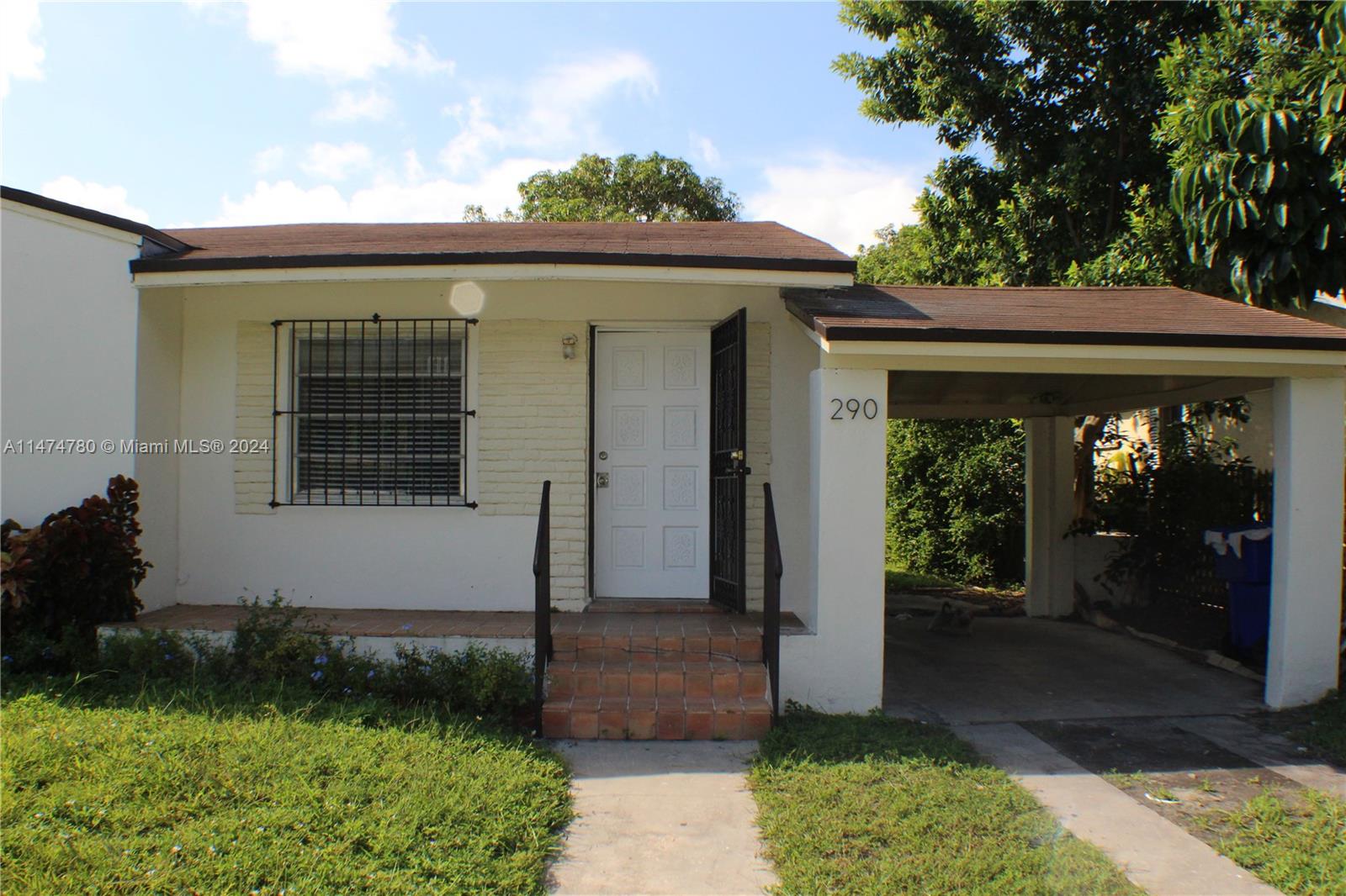 290 NW 48th St