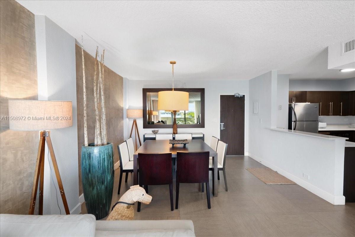 1500 Bay Rd # 422S