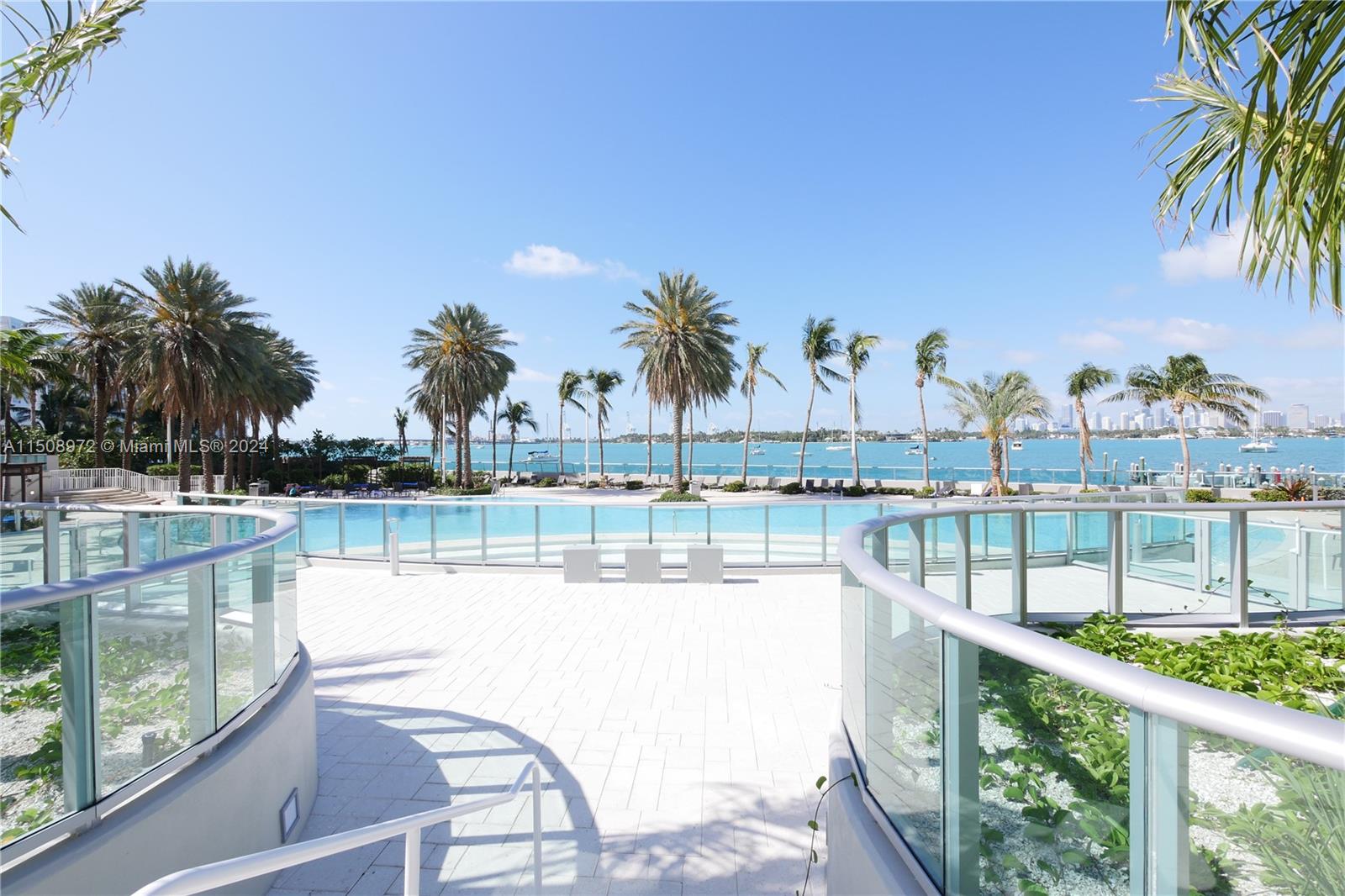 1500 Bay Rd # 422S