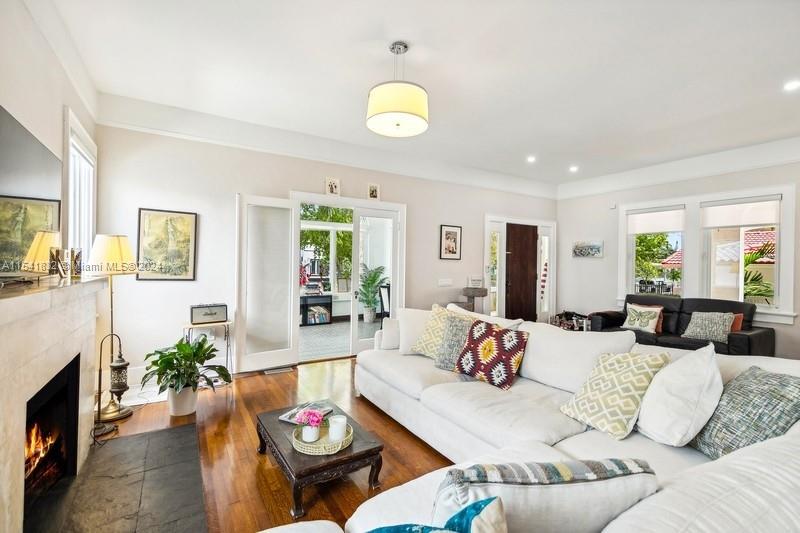 428 SW 23rd Rd