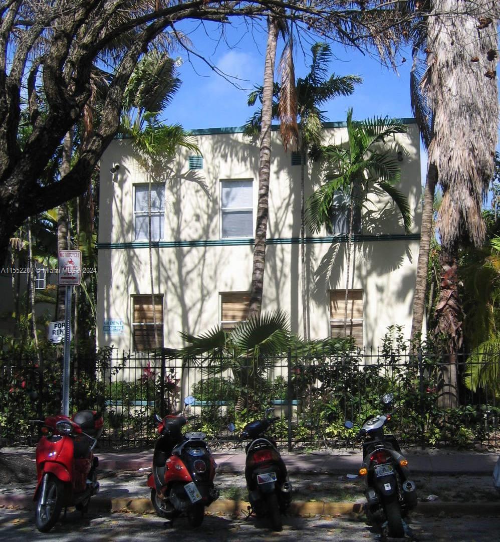 726 Meridian Ave # 4