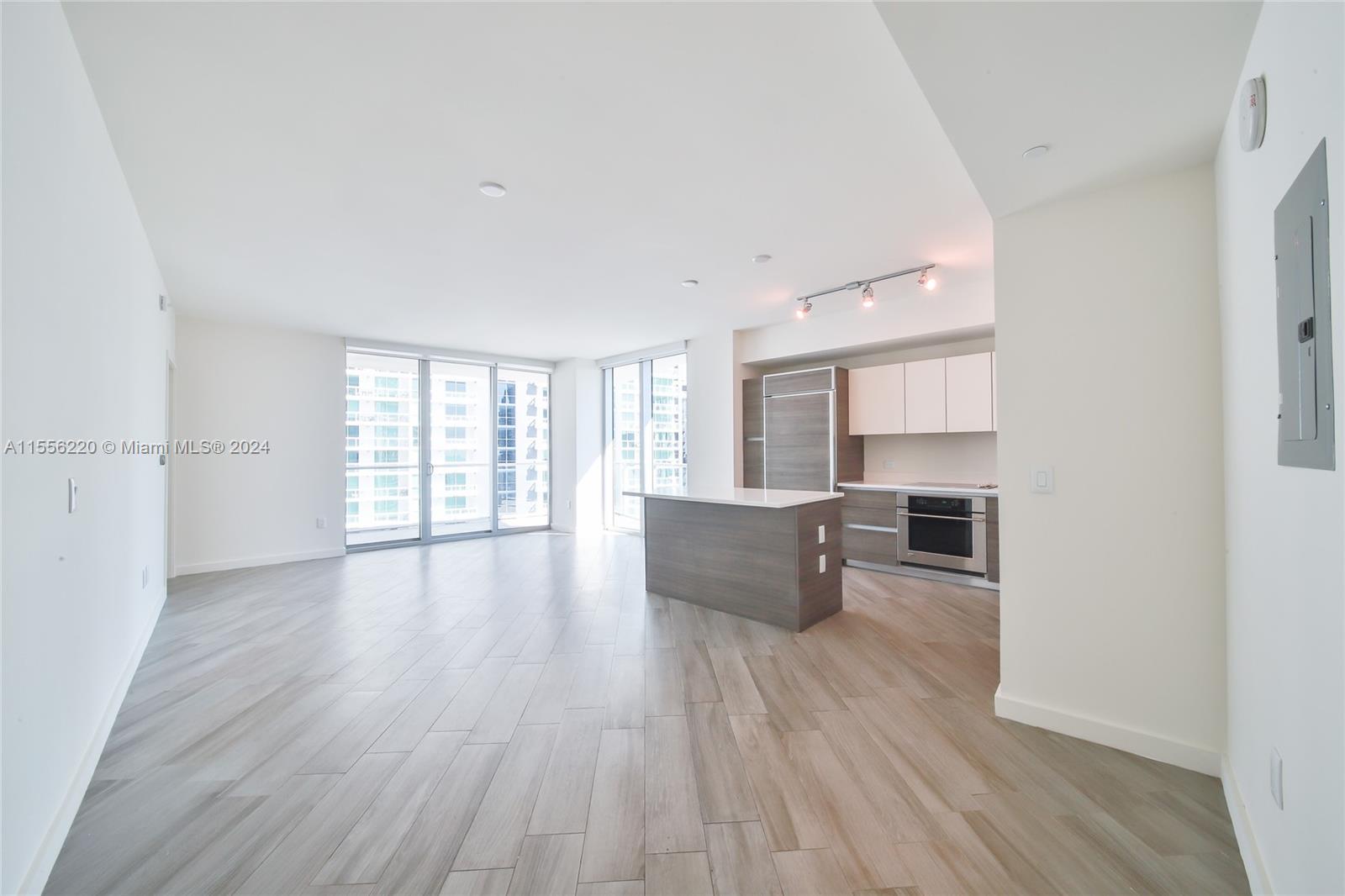 1100 S Miami Ave Unit: 1701