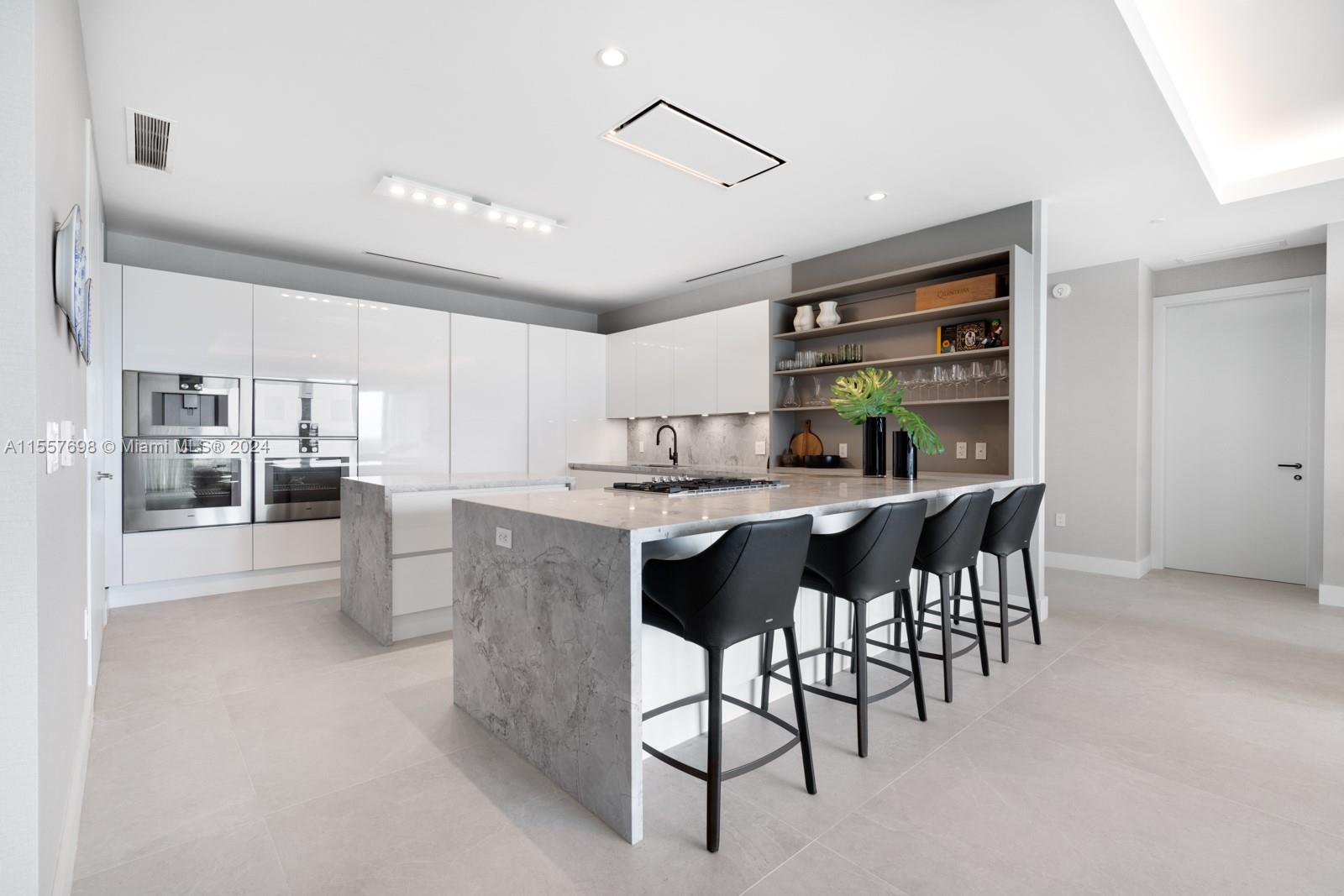 4701 N Meridian Ave # 610