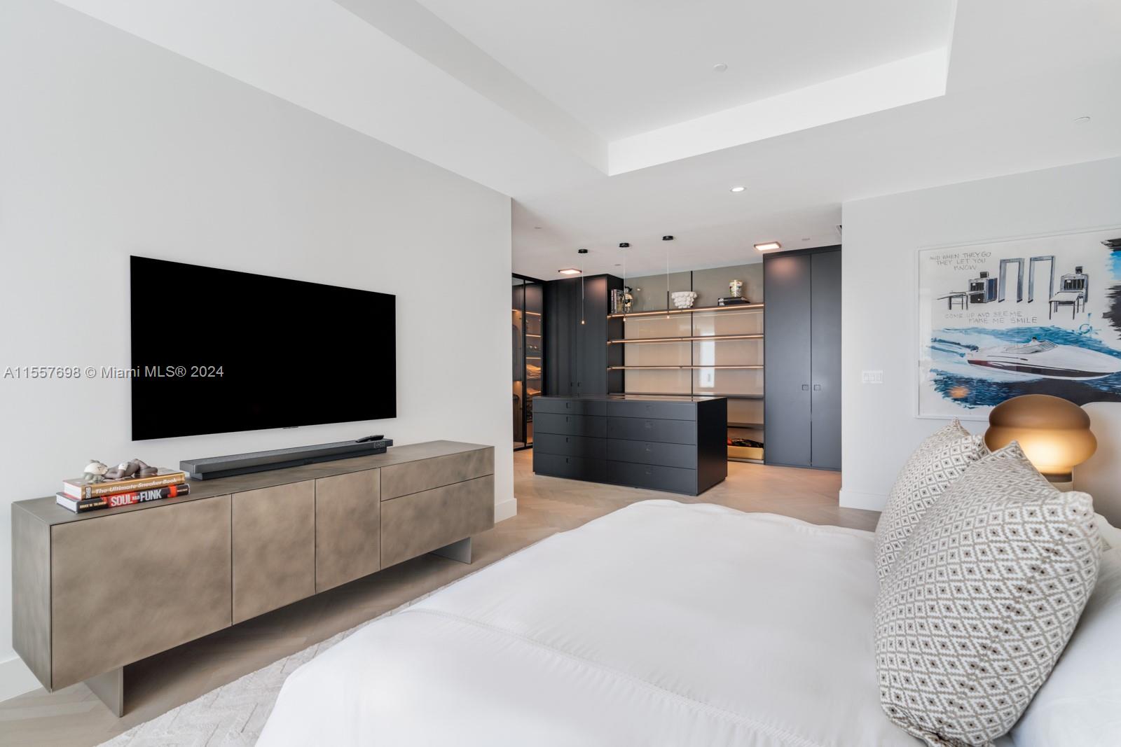 4701 N Meridian Ave # 610