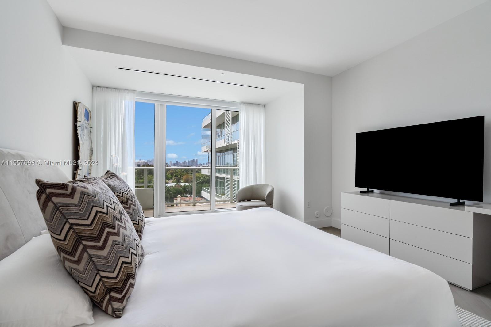 4701 N Meridian Ave # 610