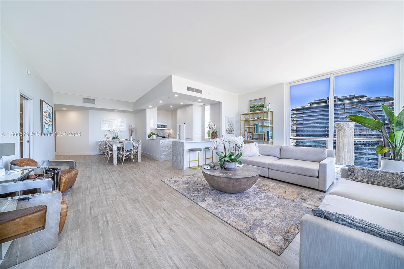 8855 Collins Ave # 12G Unit: PH-12G