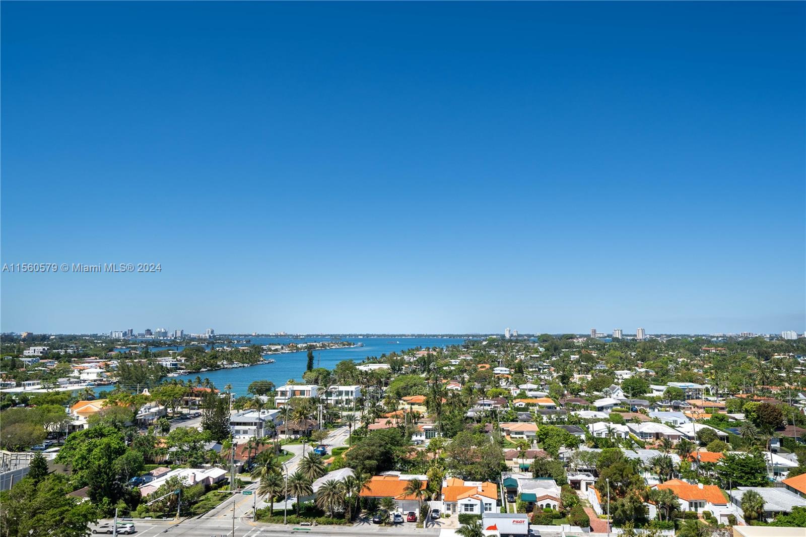 8855 Collins Ave # 12G Unit: PH-12G