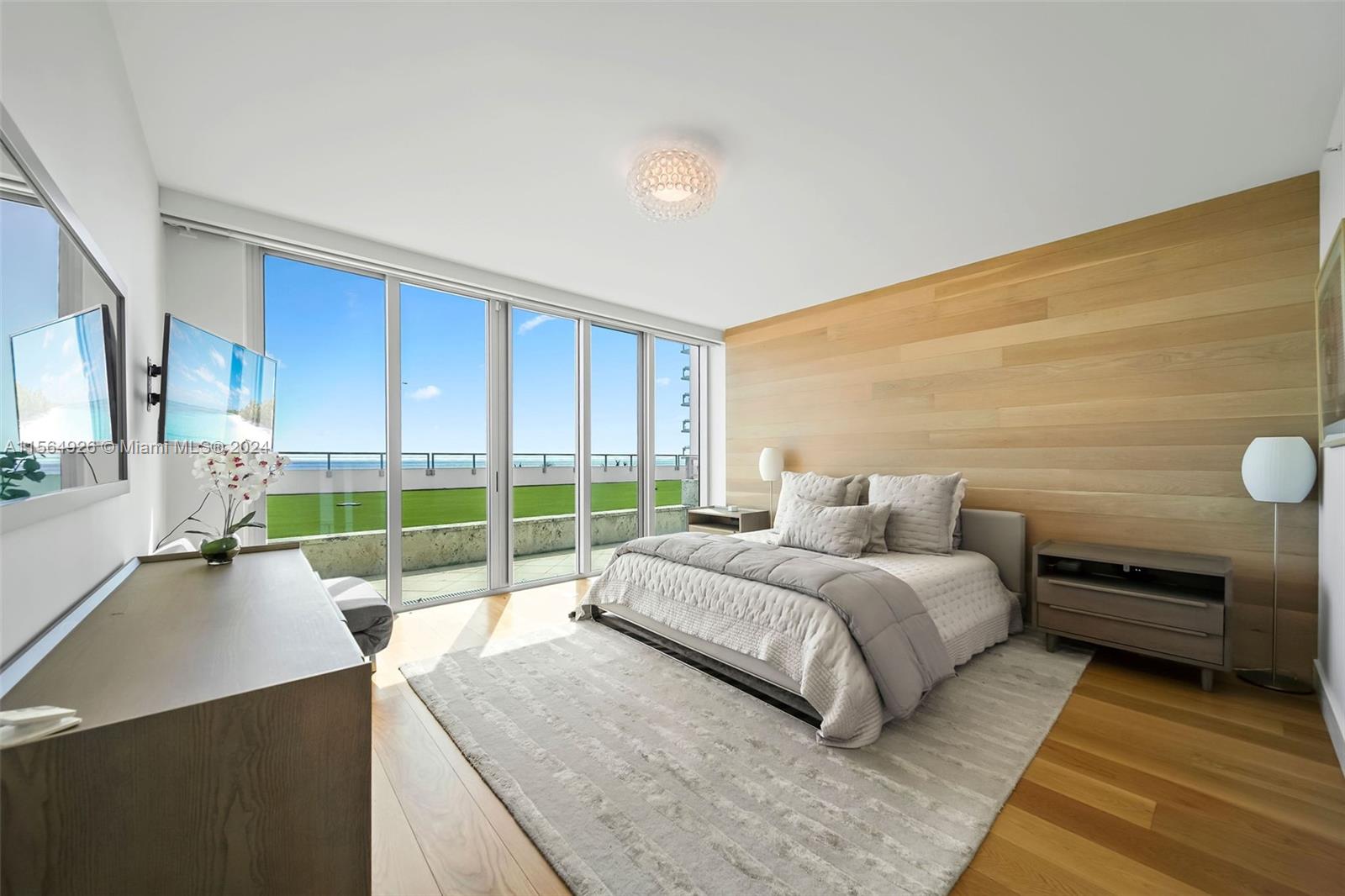 6899 Collins Ave Unit: 606/607