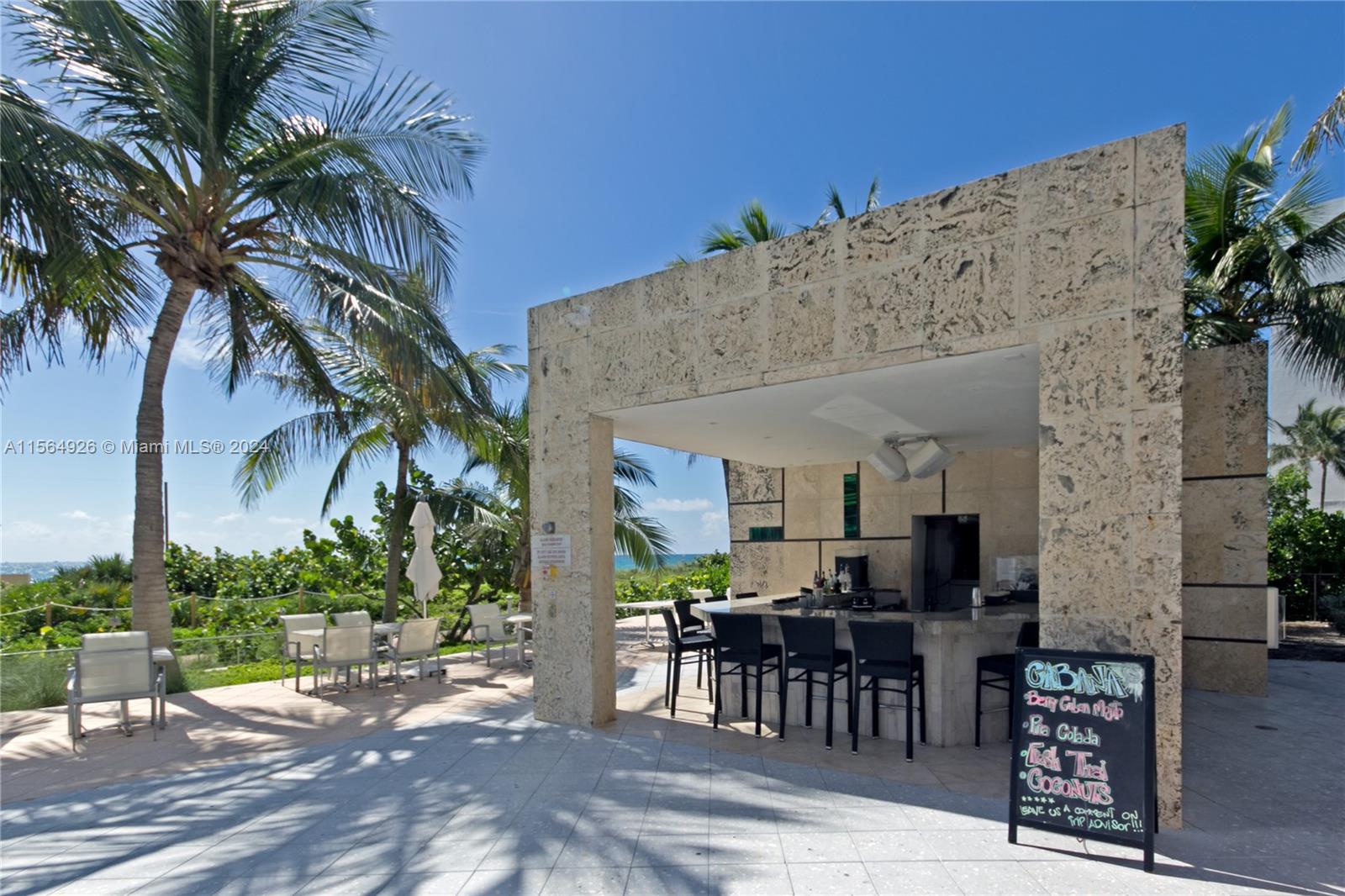 6899 Collins Ave Unit: 606/607