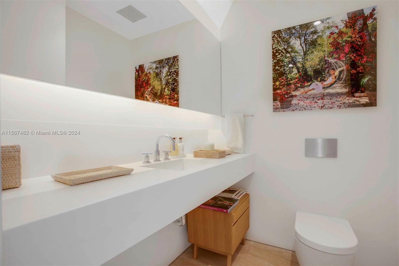 9111 Collins Ave # 522 Unit: N-522