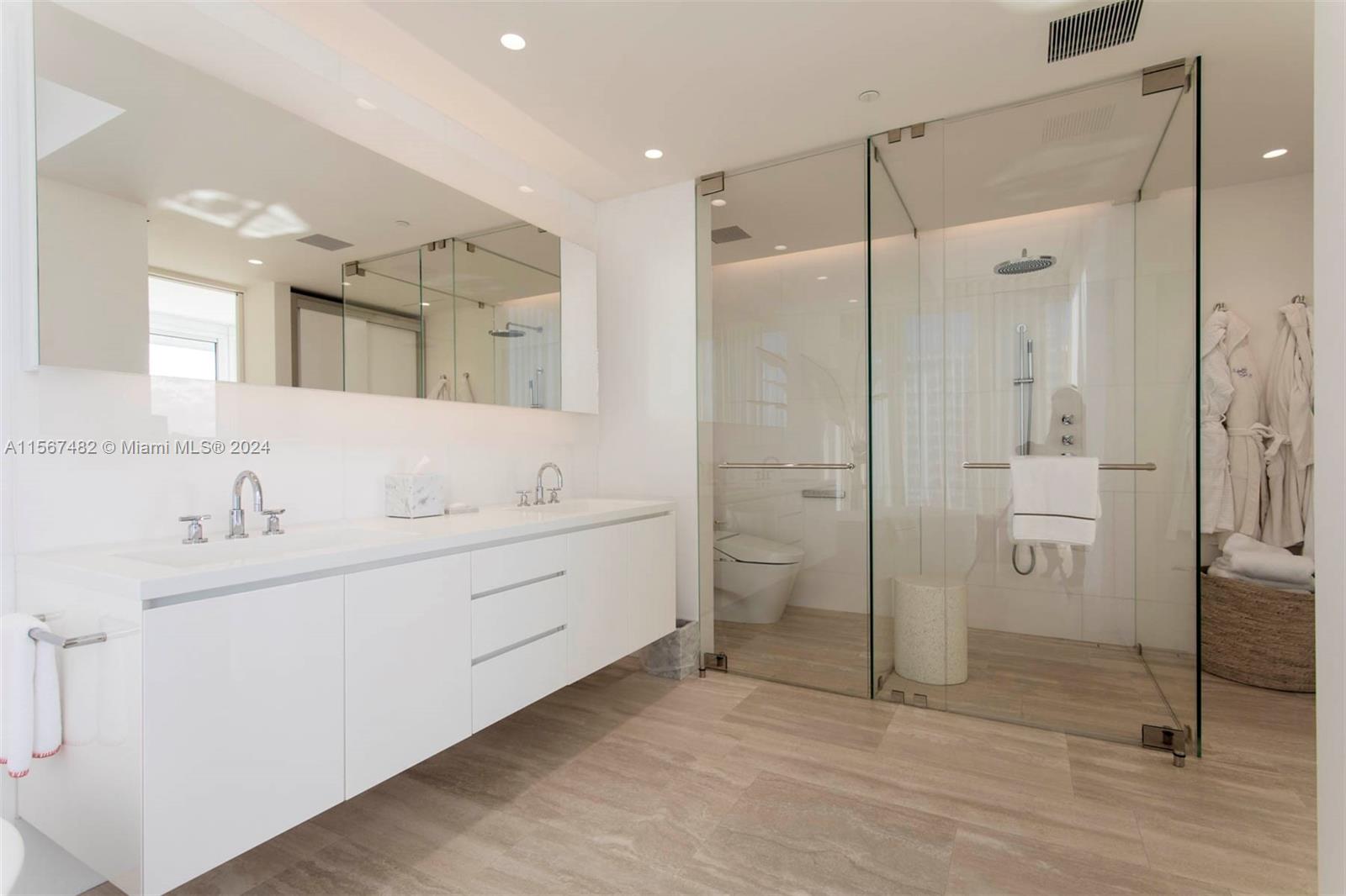 9111 Collins Ave # 522 Unit: N-522