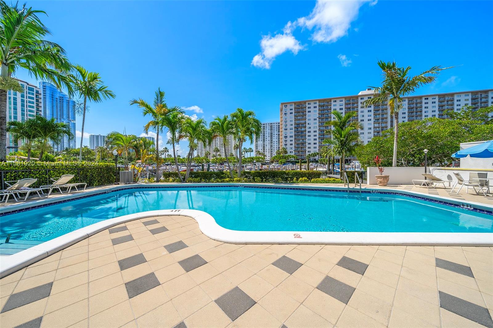 429 Poinciana Island Dr # 1415
