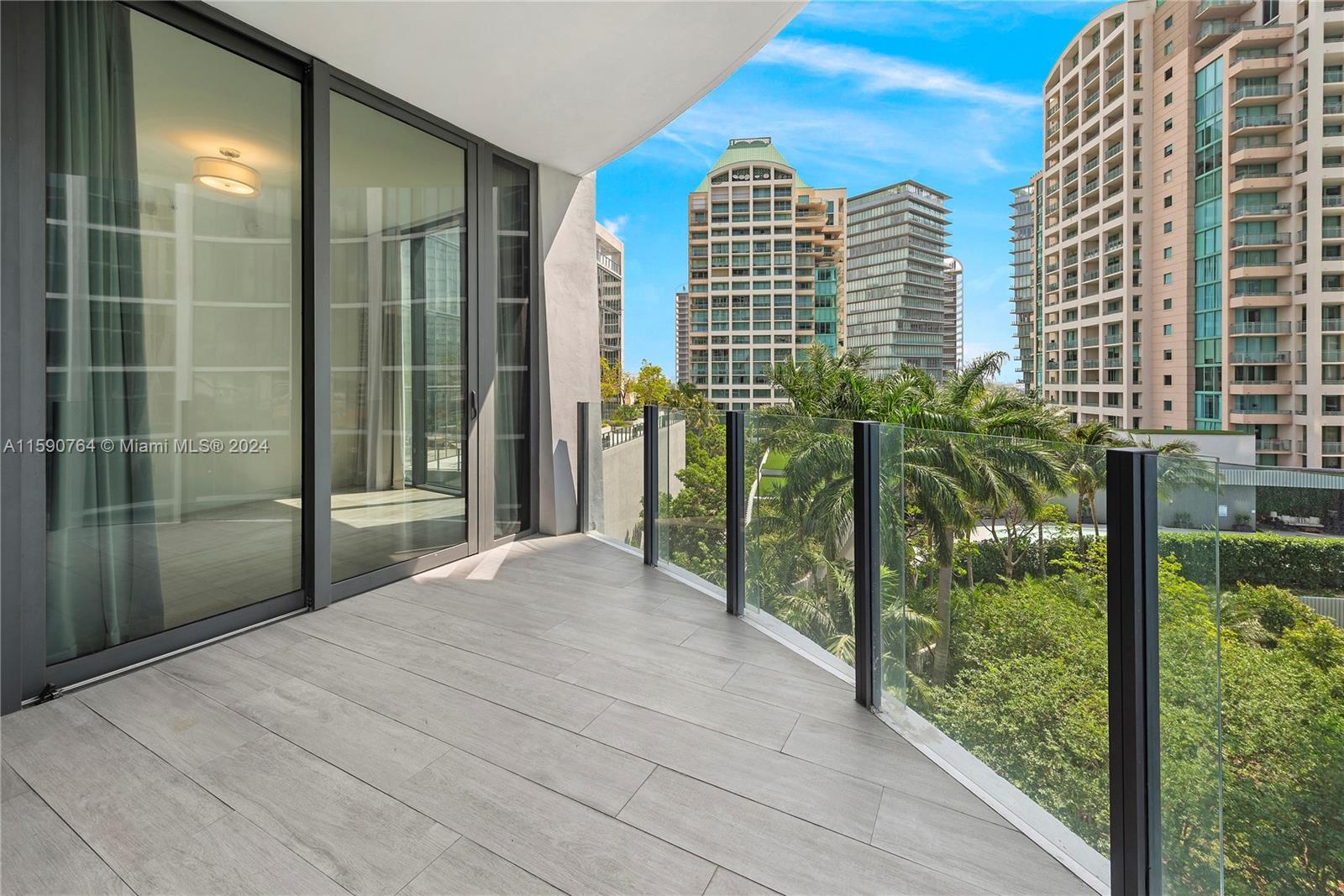 2831 S Bayshore Dr # 804