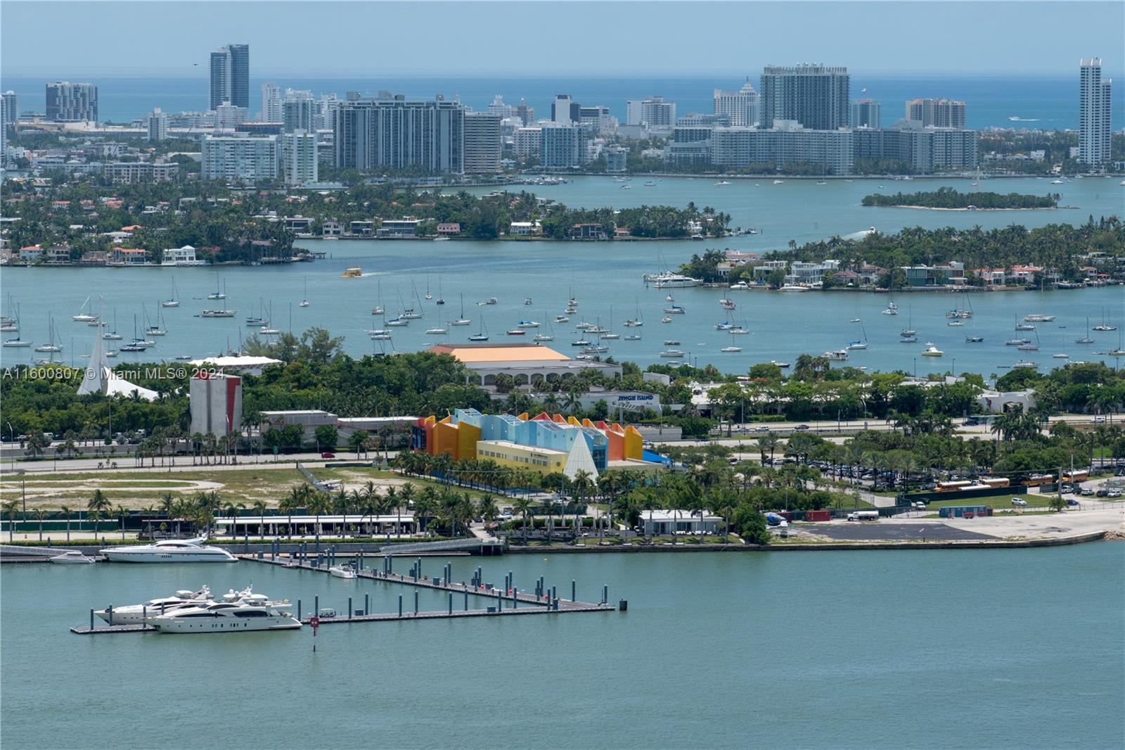 888 Biscayne Blvd # 4112