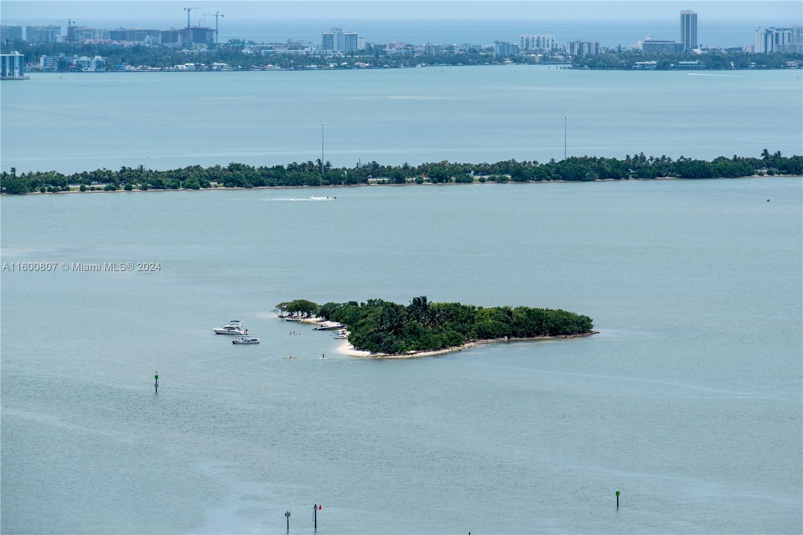 888 Biscayne Blvd # 4112