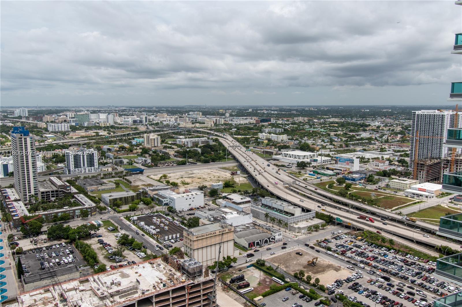 888 Biscayne Blvd # 4112