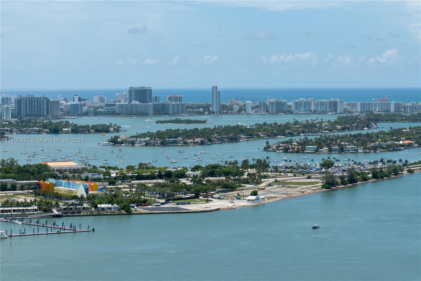 888 Biscayne Blvd # 4112