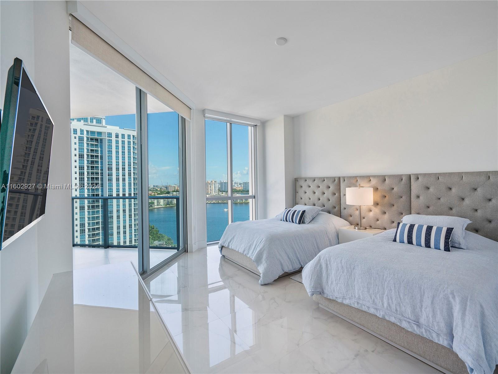 17111 Biscayne Blvd # 1607