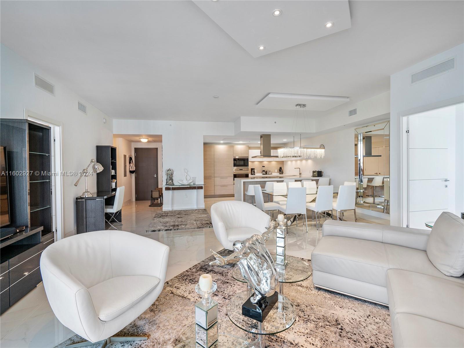 17111 Biscayne Blvd # 1607