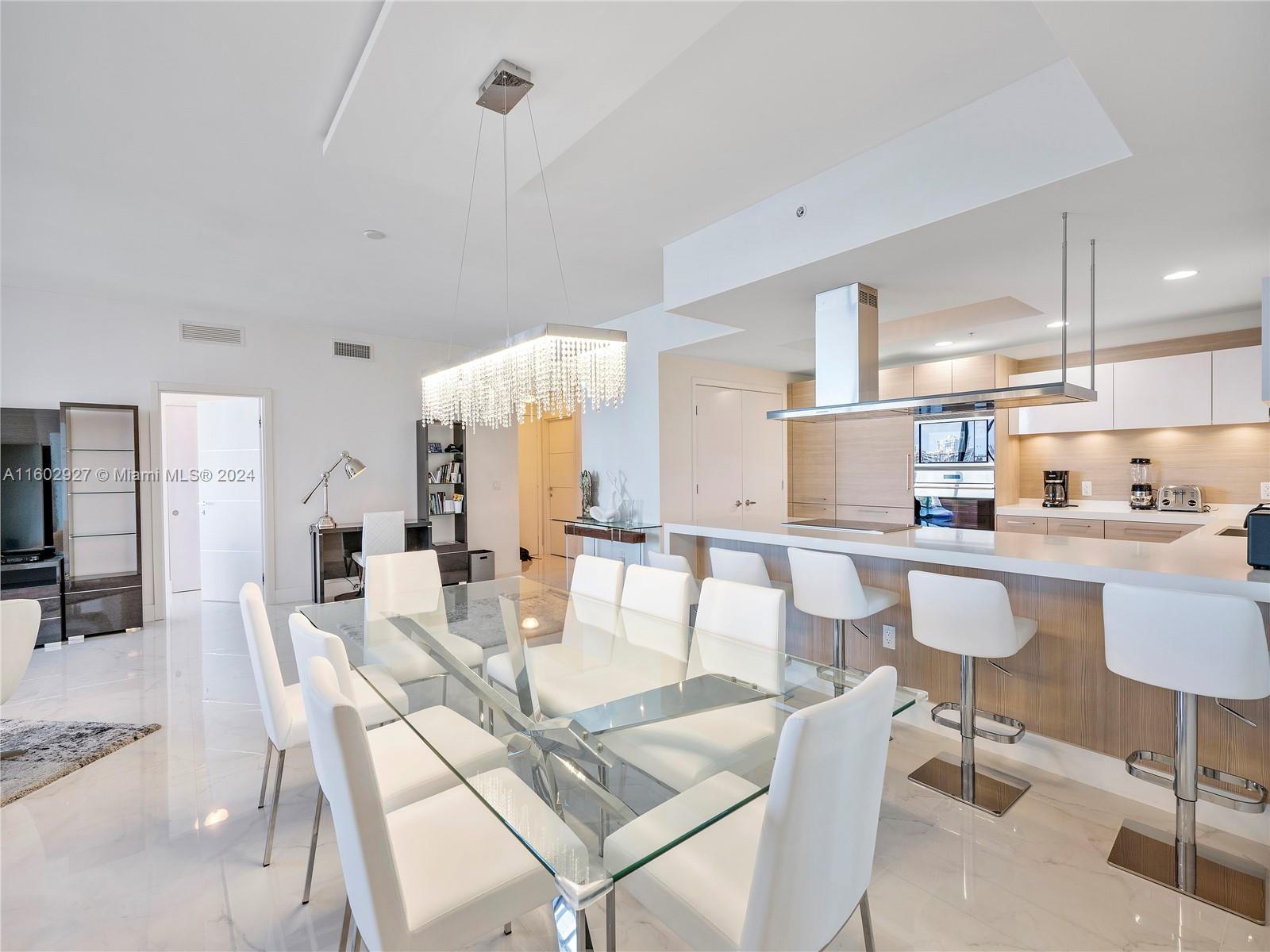 17111 Biscayne Blvd # 1607