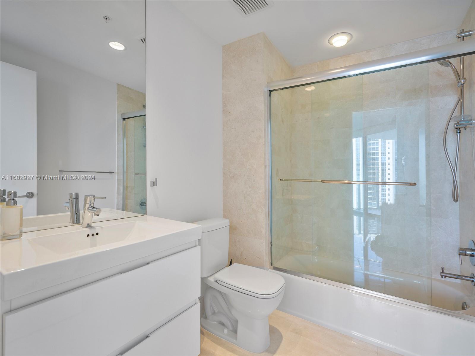 17111 Biscayne Blvd # 1607