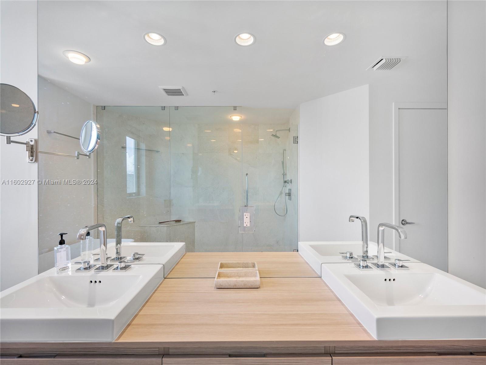 17111 Biscayne Blvd # 1607
