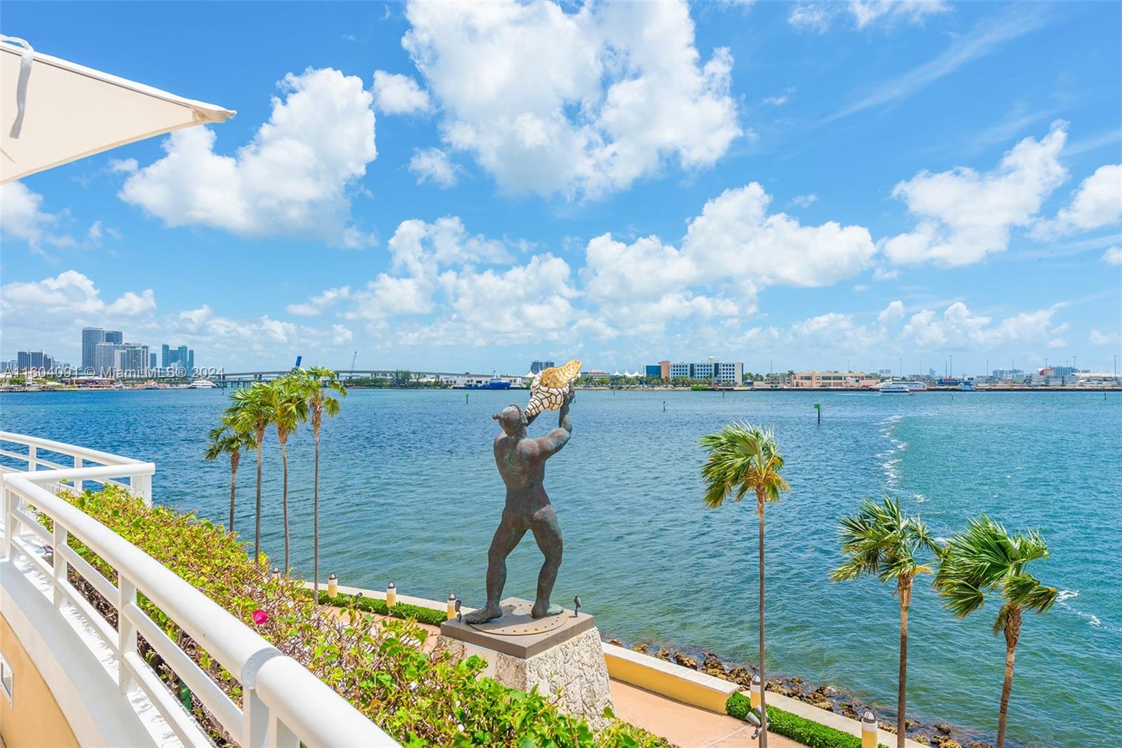 808 Brickell Key Dr # 304