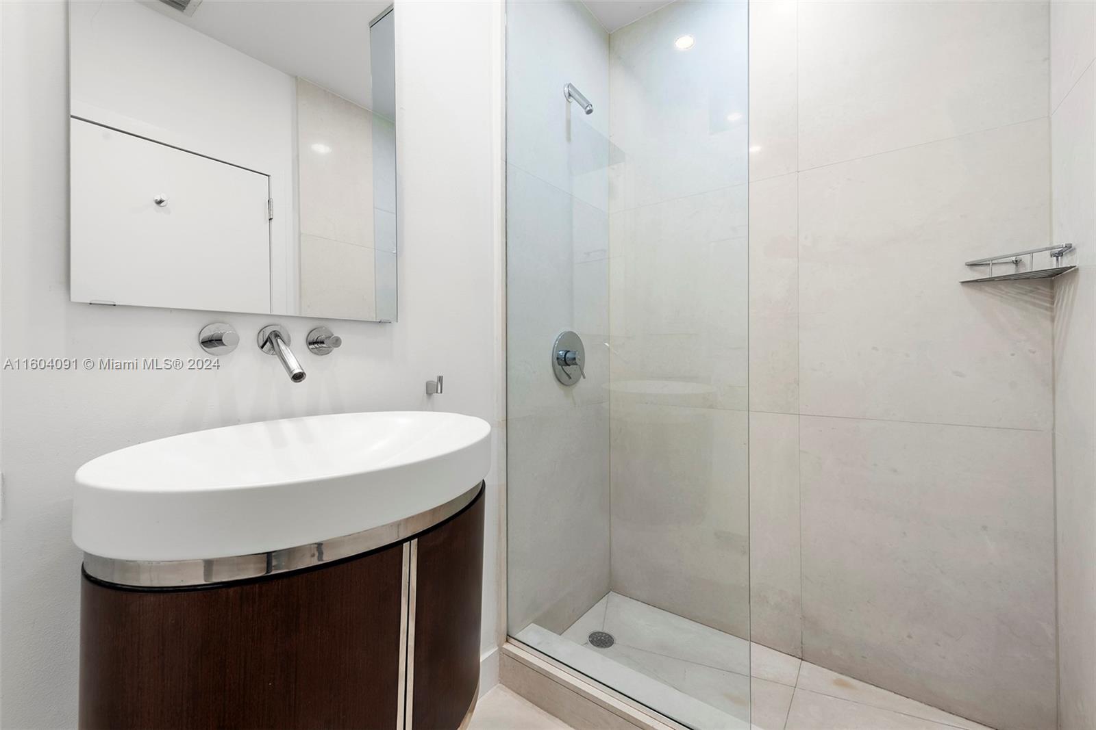 808 Brickell Key Dr # 304