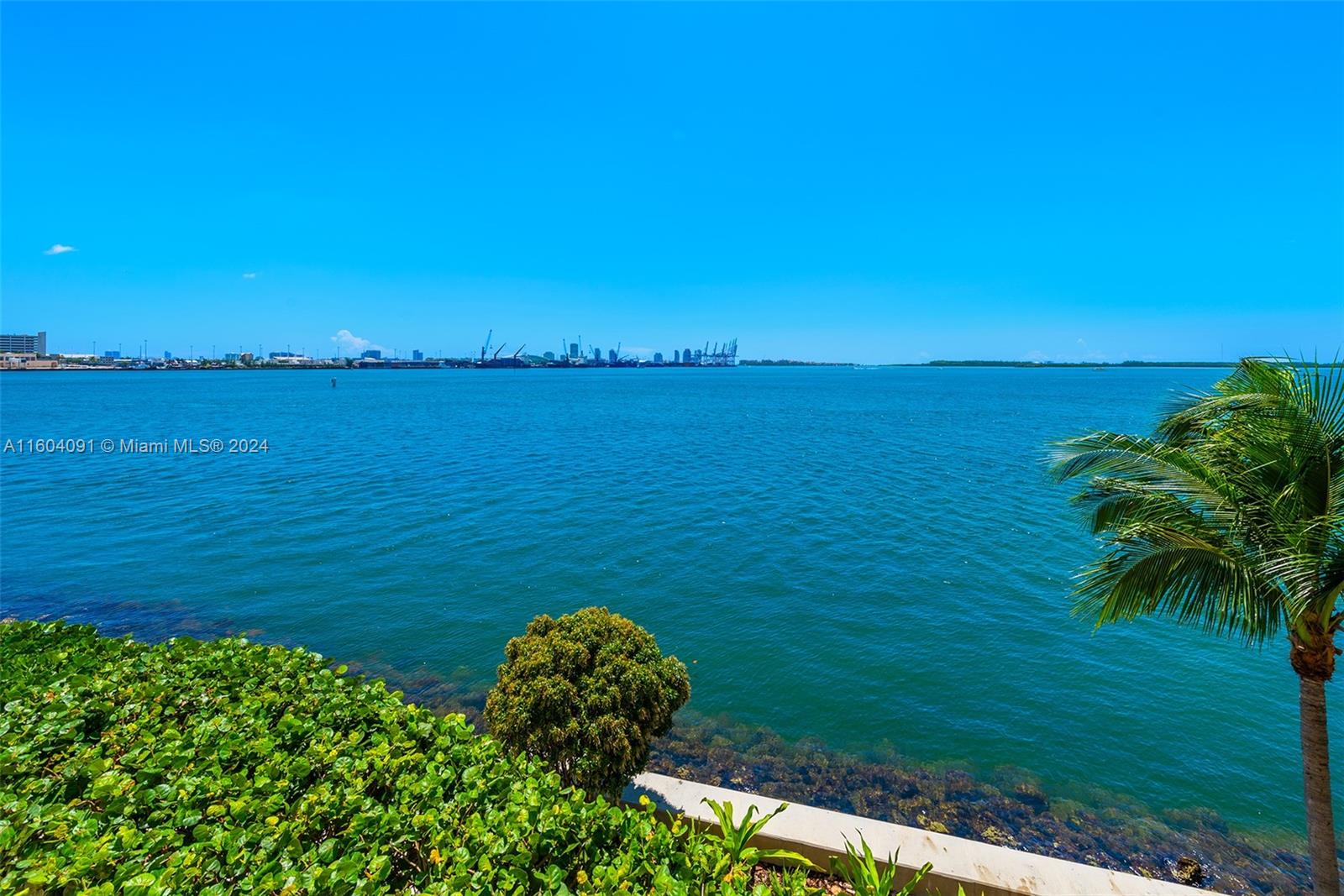 808 Brickell Key Dr # 304