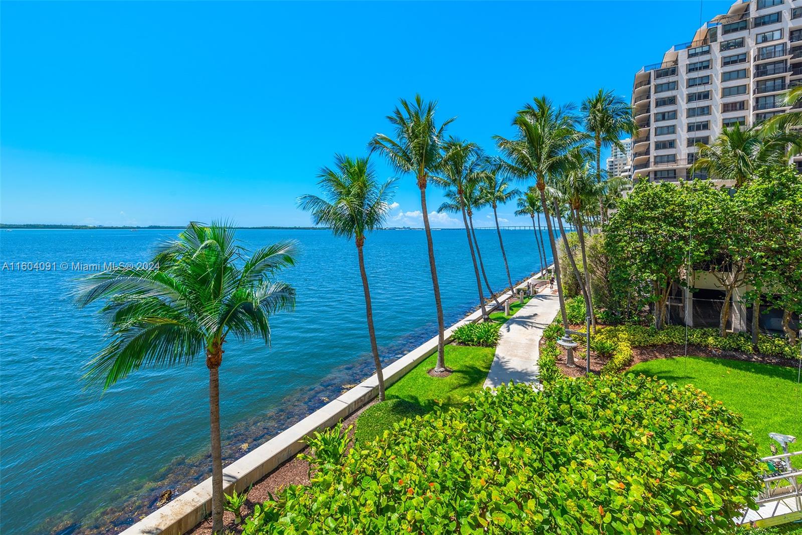 808 Brickell Key Dr # 304