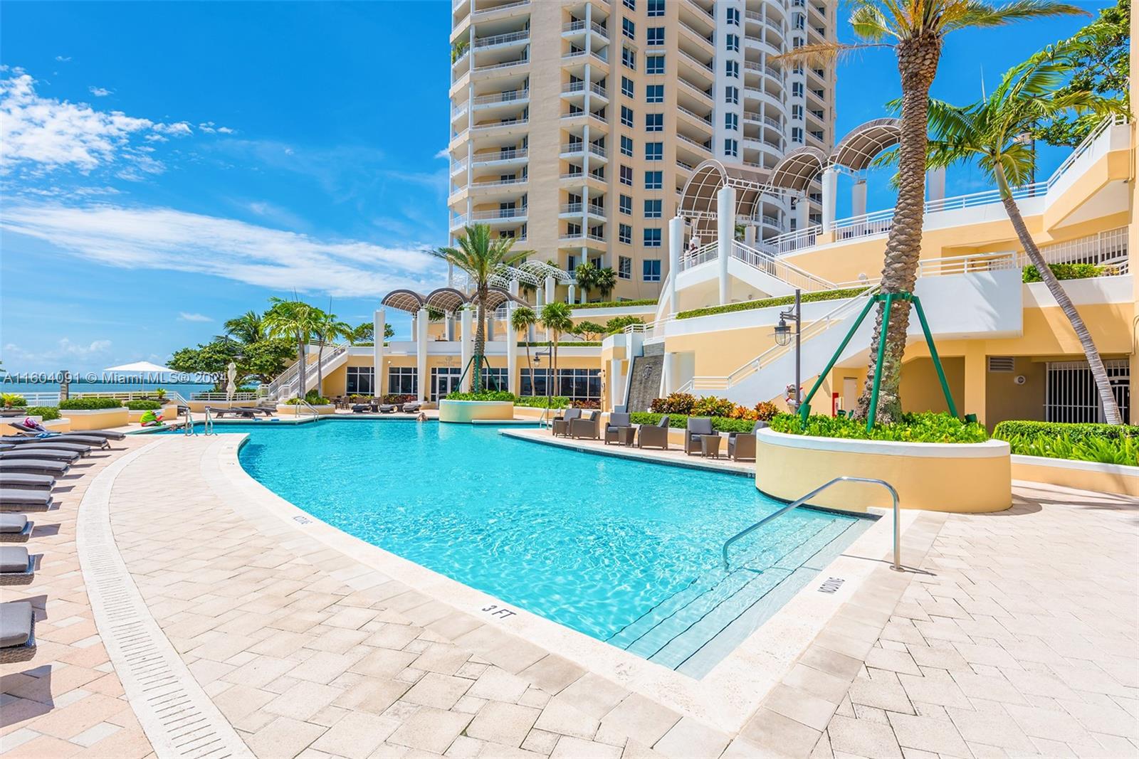 808 Brickell Key Dr # 304