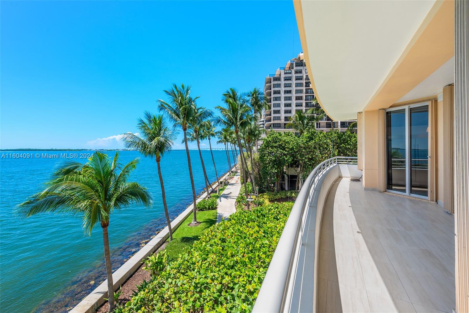 808 Brickell Key Dr # 304