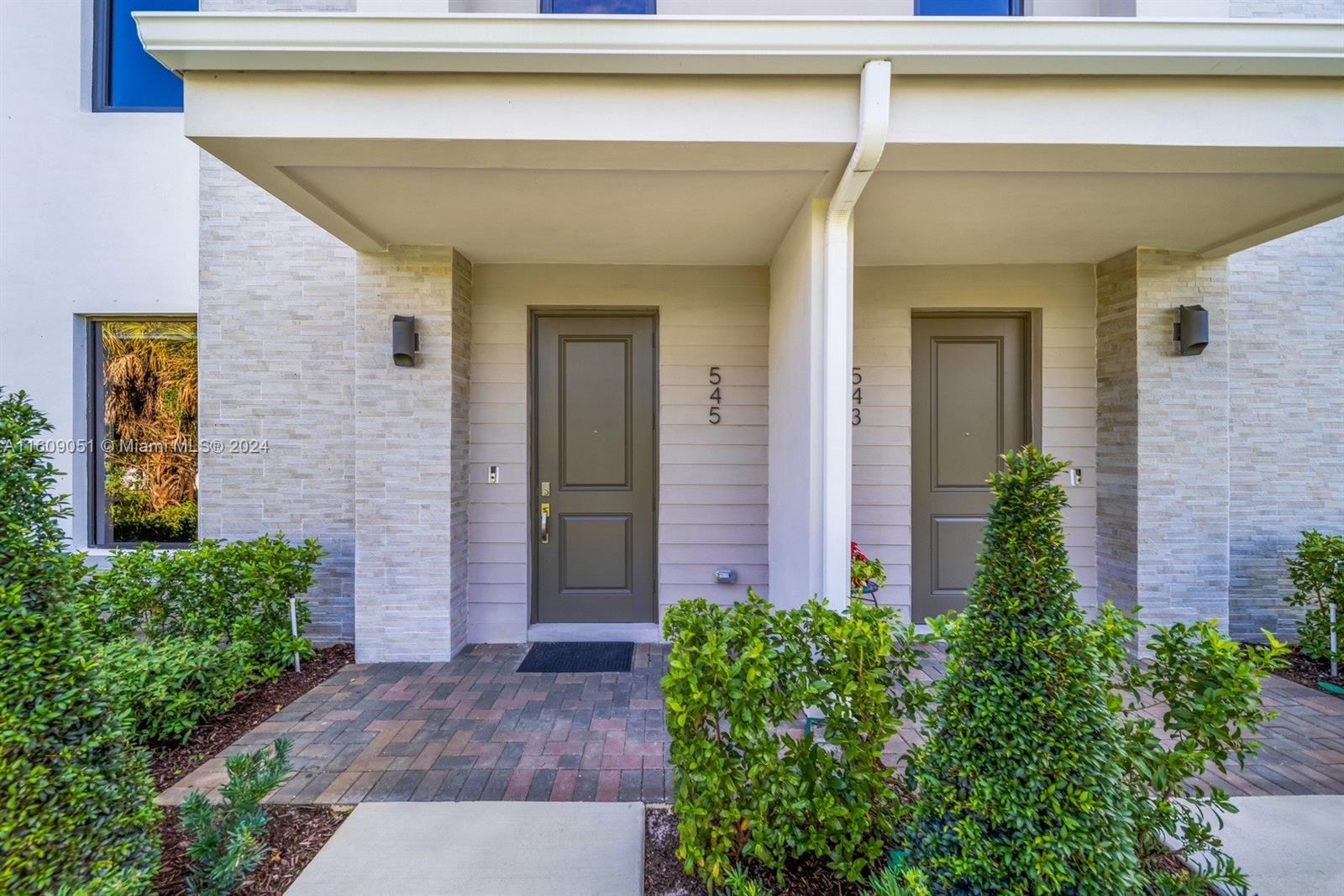 545 NW 17th St