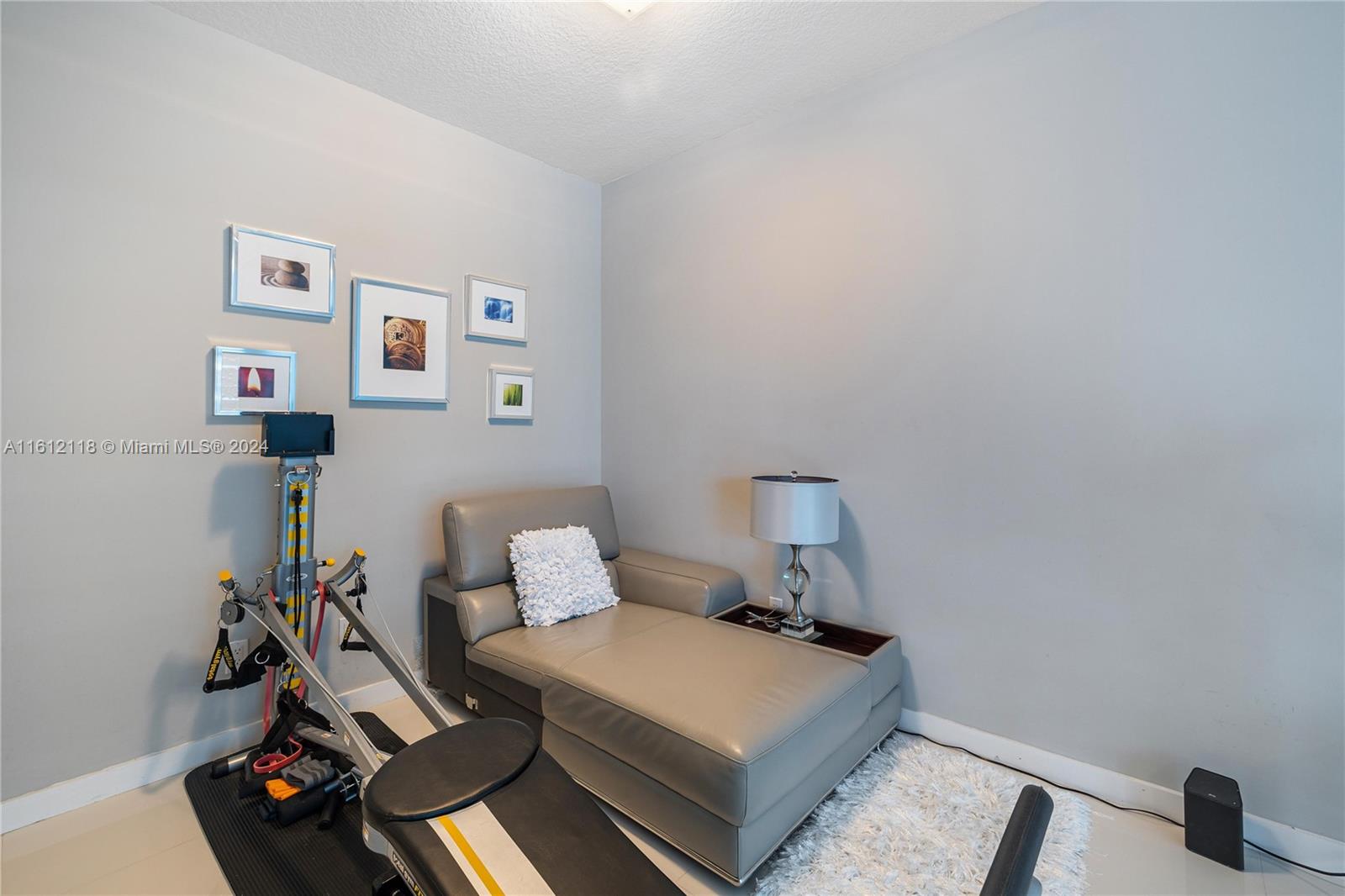 60 SW 13 St # 4212