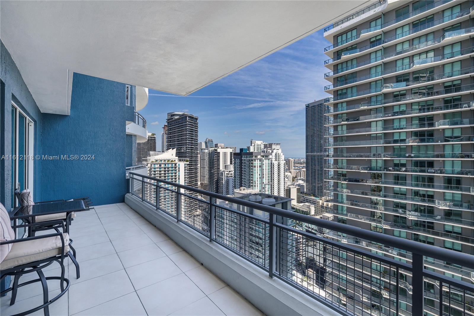60 SW 13 St # 4212