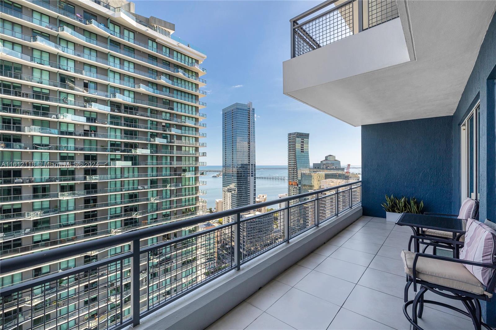 60 SW 13 St # 4212