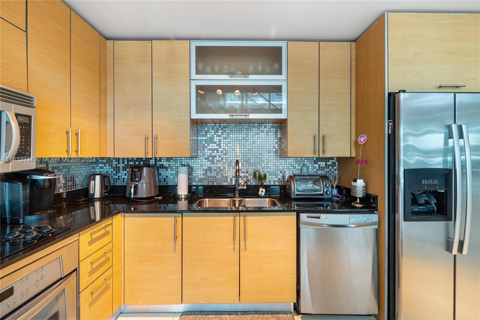 60 SW 13 St # 4212