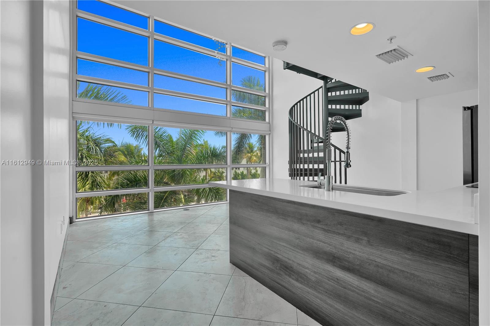 421 Meridian Ave # 16
