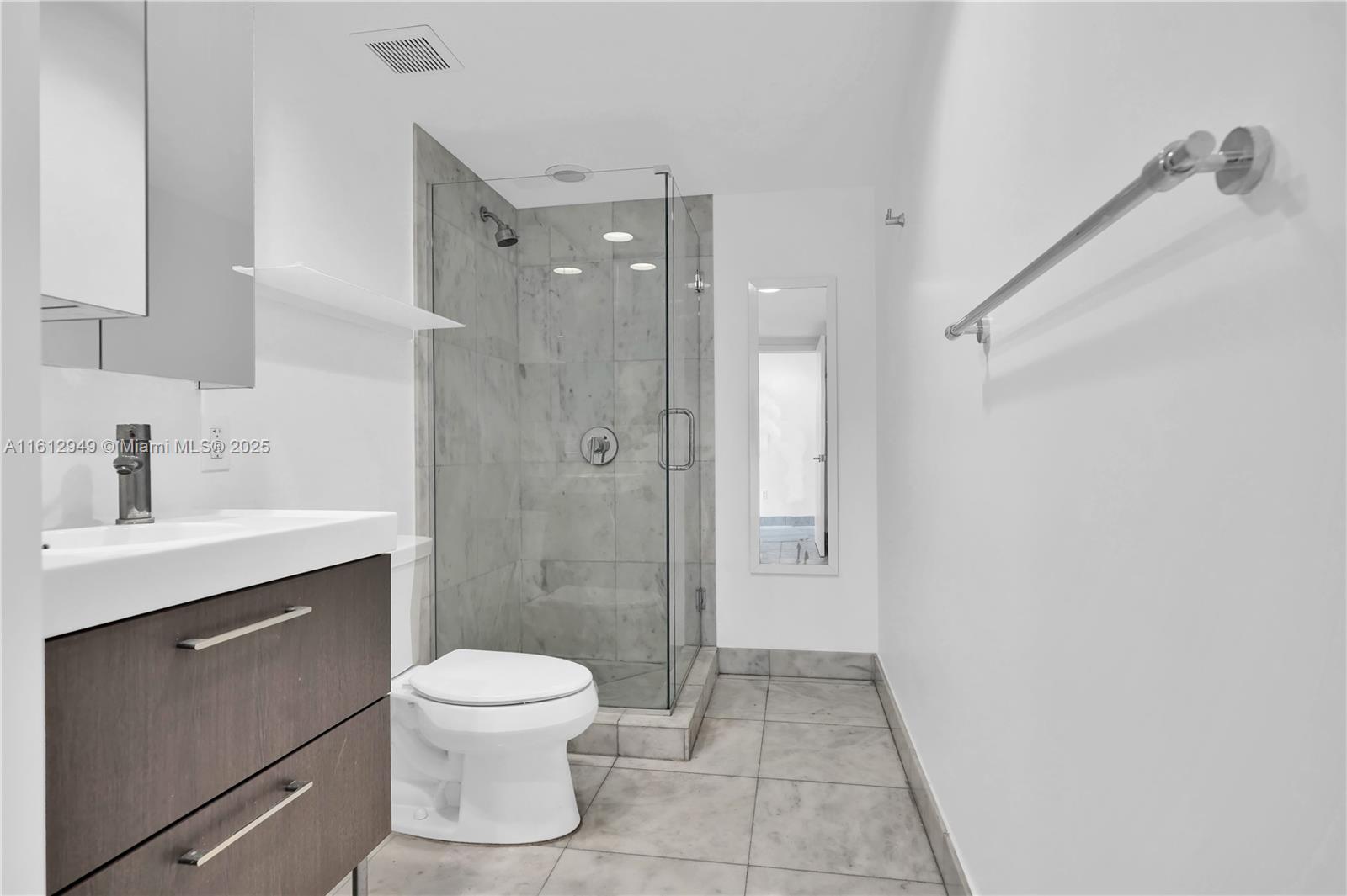 421 Meridian Ave # 16